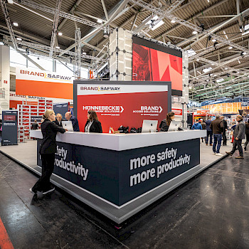 Eventagentur Düsseldorf Baustelle Messe Messestand Bauwirtschaft Hünnebeck Deutschland Bauma BAUMA München Face2facecom Event Gerüste Bau Gerüstbau